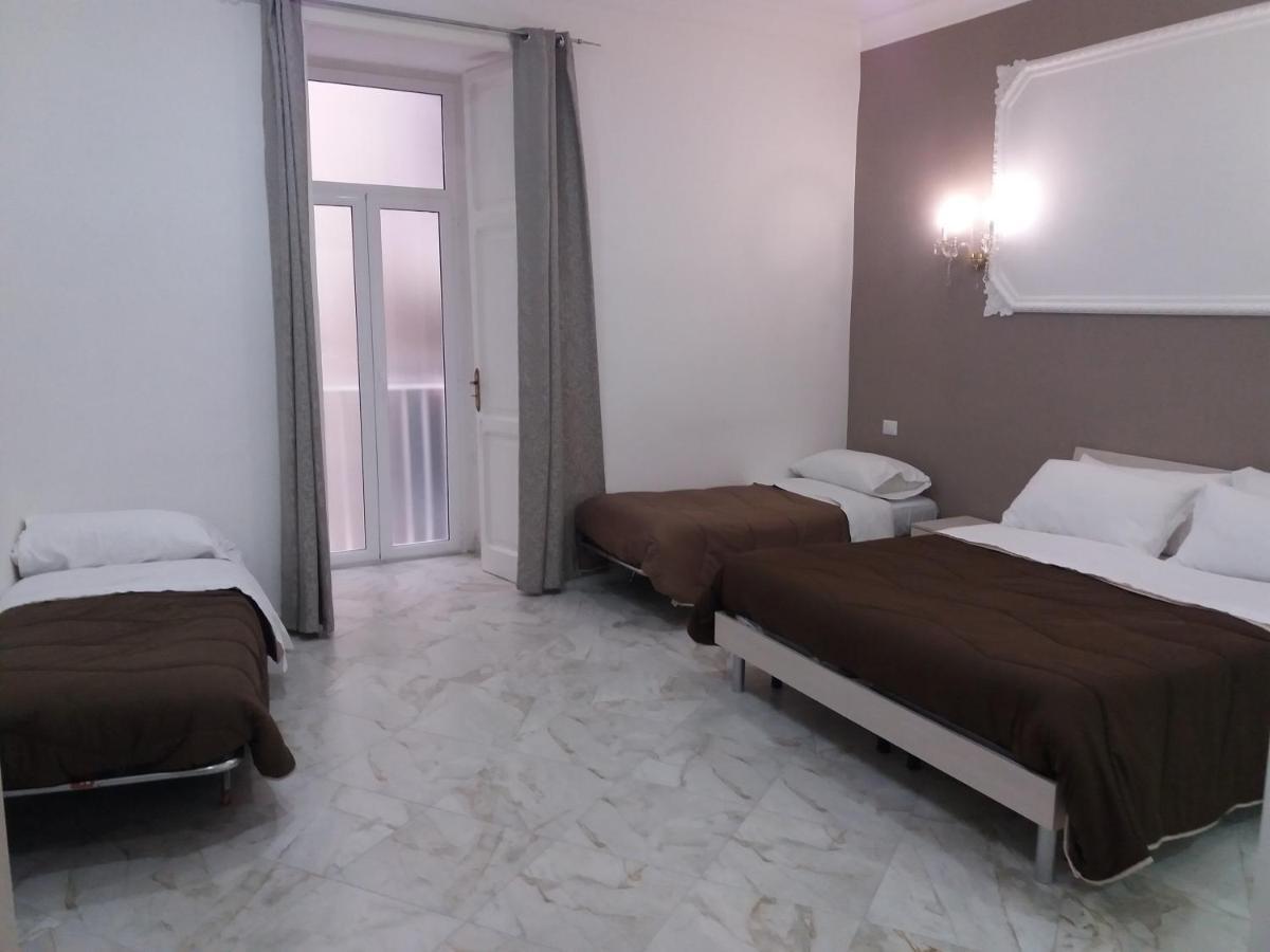 B&bhotel Emmanuel * Napels